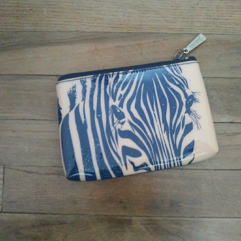 cosmetic bag
